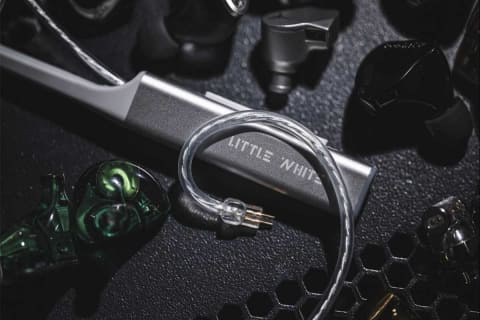 雨小月 水月雨 「Moondrop KXXS」 透き通るような明瞭感と柔らかく自然な