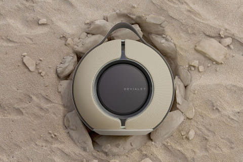 デビアレのポータブルスピーカー「Devialet Mania」夏の限定カラー