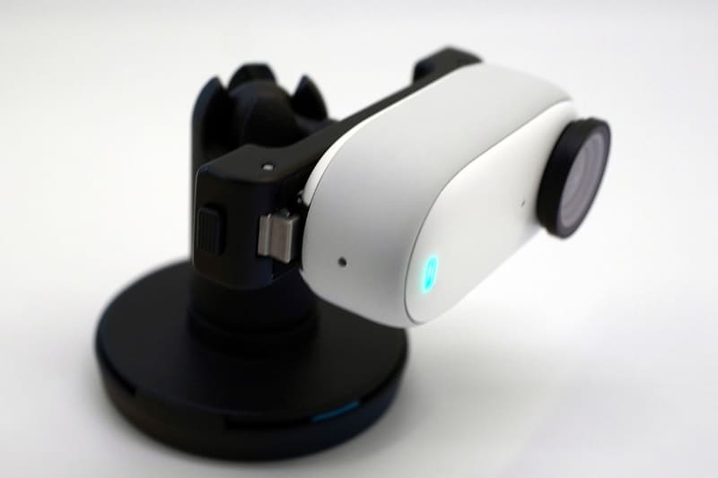 同じマウントがカメラユニットにも使用できる