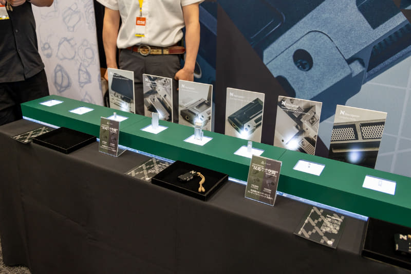 パーツの展示も