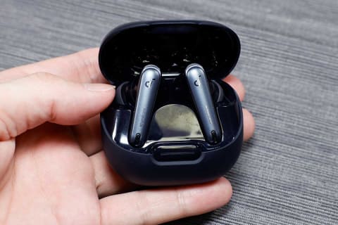 レビュー】「これで良いじゃん」再び。Anker“最強ノイキャン