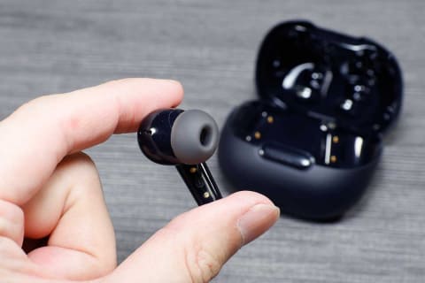 Liberty 4 NC ネイビー【美品】おまけ付き(※最終値下) ANKER Soundcore Liberty 4 NC A3947N31 [ネイビー] 価格比較