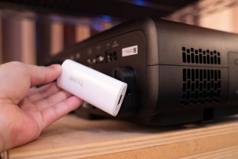 手が届く価格でコンパクトなのに“ガチ画質”、BenQ 4K HDR