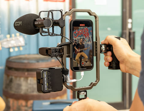 ZOOM、約9900円の軽量ショットガンマイク - AV Watch