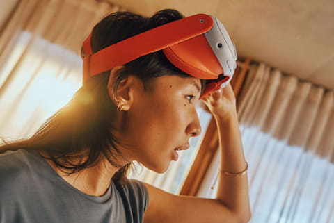 Meta Quest 3、10月10日発売。7万4800円から。高精細なAR表示 - AV Watch