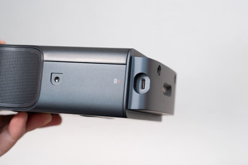 給電・充電用のUSB-C端子まで登載されている