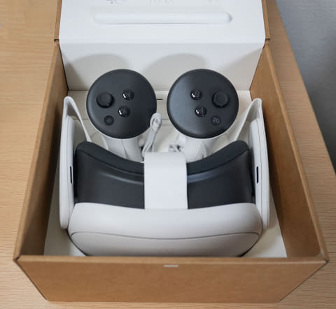  Quest 本体とスタンド　箱無し Meta quest 2 箱なし スタンドつき