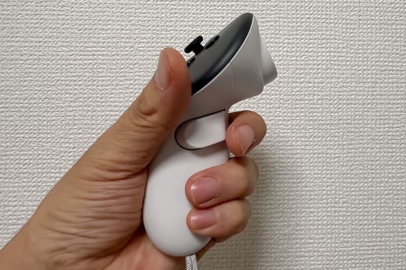 Quest 3付属のコントローラー。リング部は無くなった