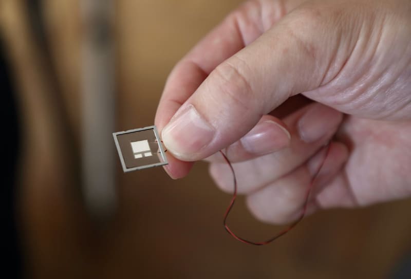 セラミック圧電フィルムドライバーユニット