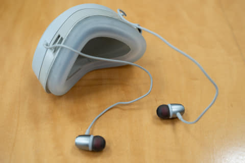 Canon Privacy Talk プライバシー通話デバイス 防音ヘッドセット Amazon.co.jp: キヤノン プライバシートーク 装着型減音デバイス