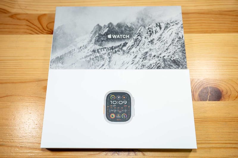 「Apple Watch Ultra 2」の外箱