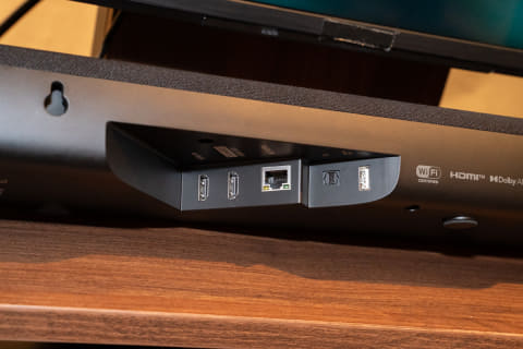 ヤマハ、イネーブルドスピーカー内蔵Dolby Atmos対応サウンドバー「SR