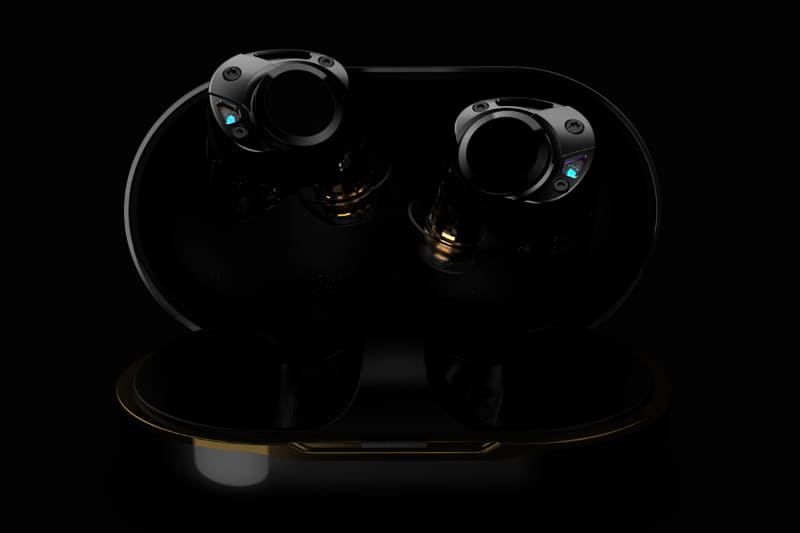 ピエール中野氏とのコラボモデル「TE-ZX1-PNK」