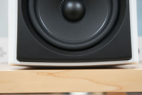レビュー】いつでもライブ気分!? JBL屋外用スピーカー「STAGE XD-5」を