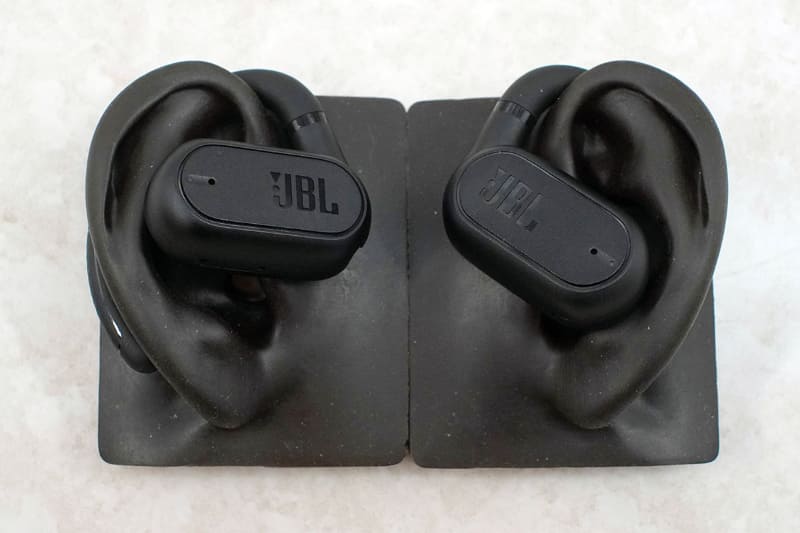 左が一番鋭角、右が一番広角にセットした状態