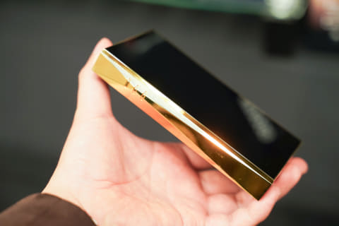 約80万円、24K純金メッキの輝くプレーヤーからSUPERIOR用