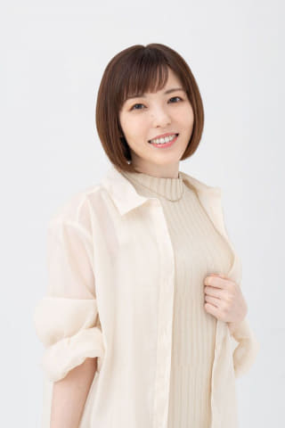 【ゆるキャン△】大垣千明声優・原紗友里さん限定サイン入りTシャツ ゆるキャン△】大垣千明声優・原紗友里さん限定サイン入りTシャツ