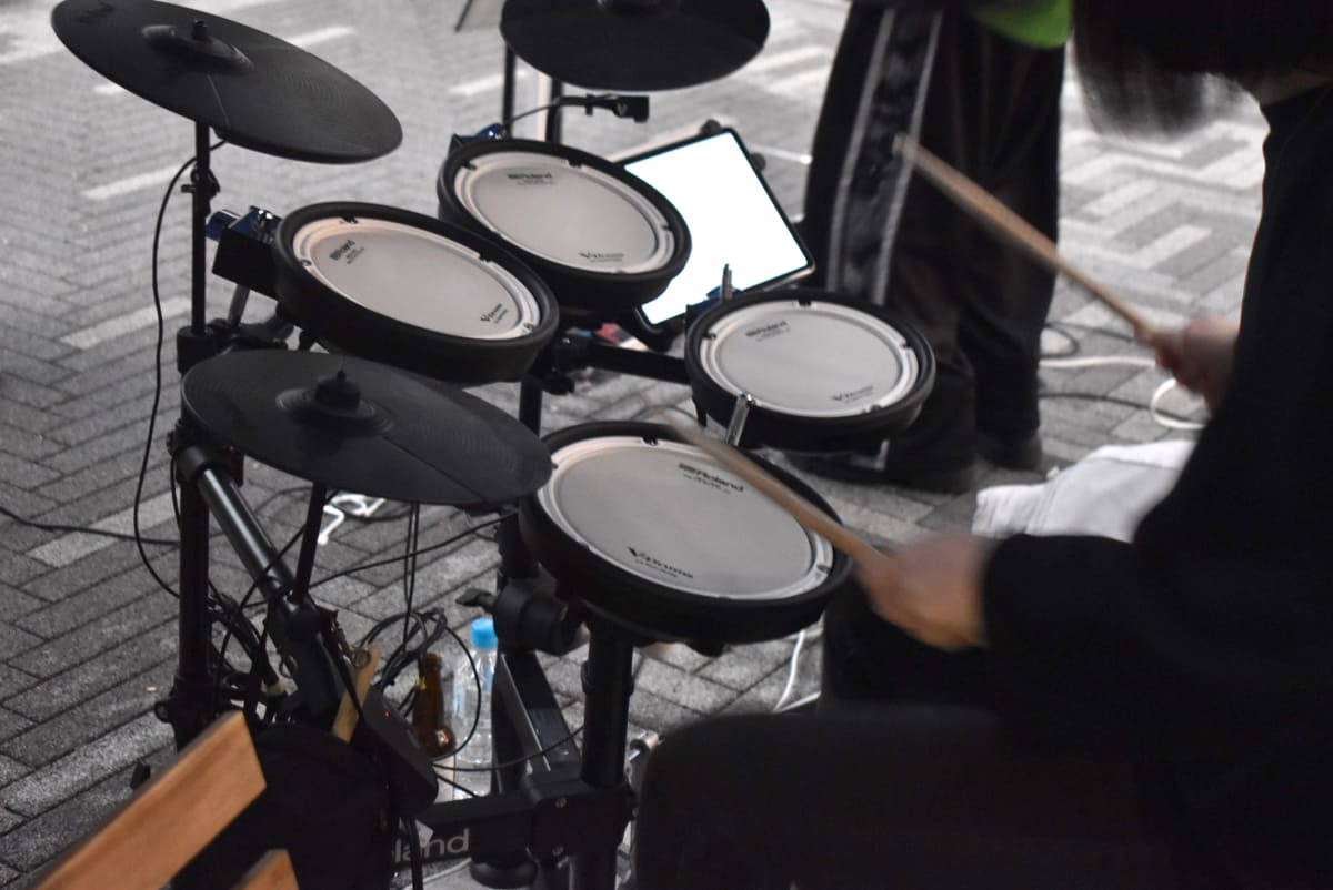 寄贈されたV-Drums