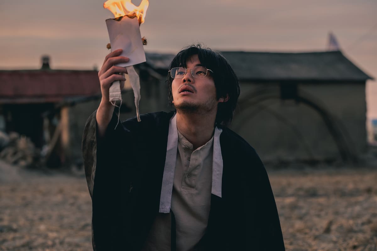 Netflixシリーズ「ソンサン－弔いの丘－」独占配信中