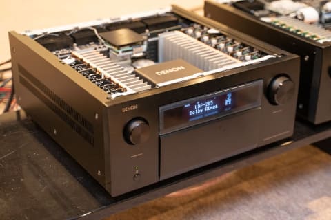 価格も性能”約3万円差のデノン・エントリーAVアンプ2「AVR