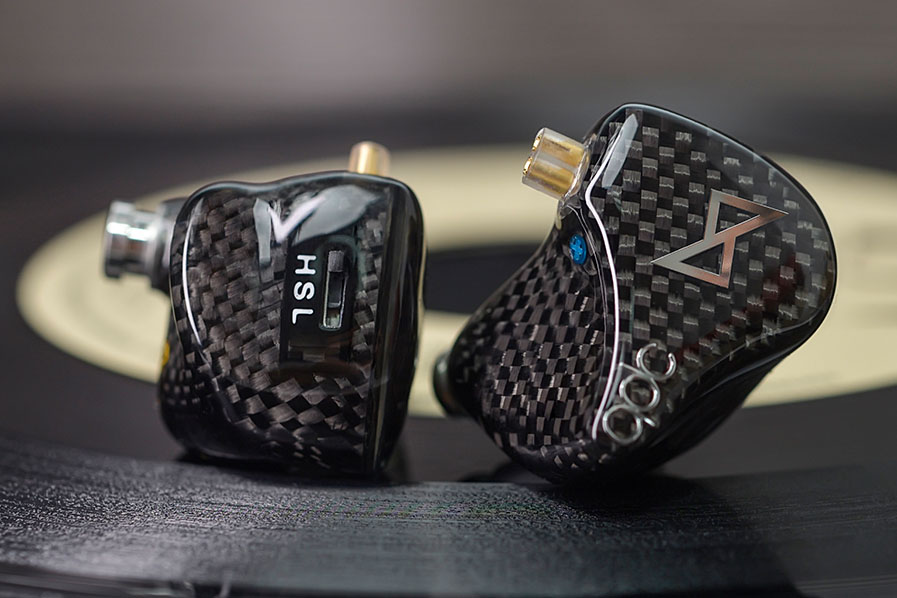 qdcの新ユニバーサルIEM「8Pro」