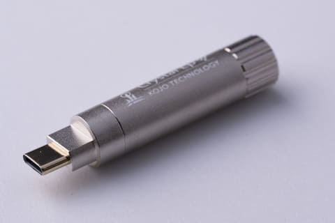 光城精工の仮想アース「Crystal Ep」に、USB-CとHDMIプラグモデル追加