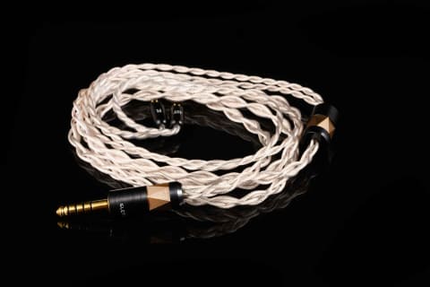 Noble Audio、4種8ドライバーのハイブリッドIEM「ONYX」 - AV Watch