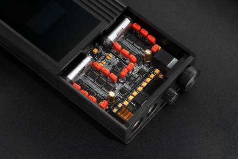 iBasso初、ポータブル1bitディスクリートDAC「D16 TAIPAN」 - AV Watch