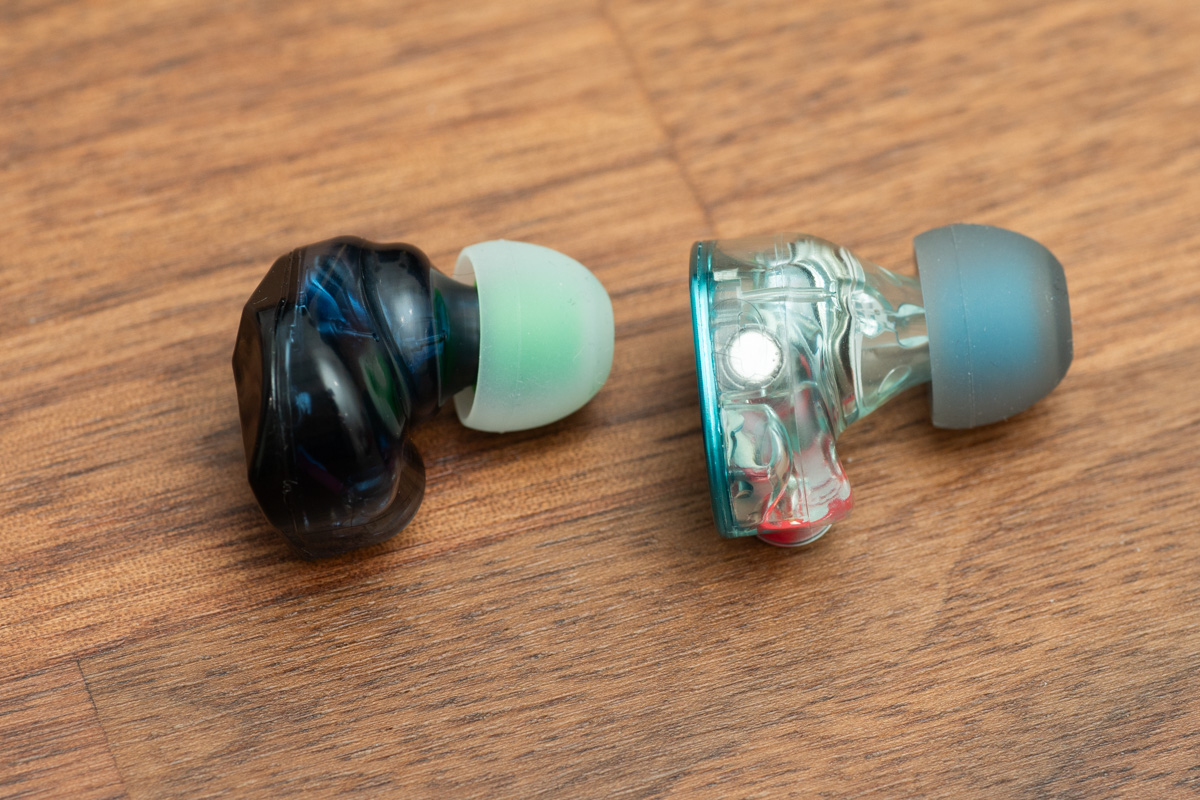 左からMAPro1000、MA910SR