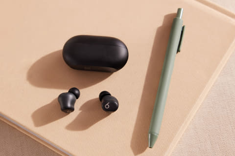 Beats Solo Buds ブラック 充電ケース付き Amazon | 充電ケース 交換用 Beats Studio Buds対応 充電ケース