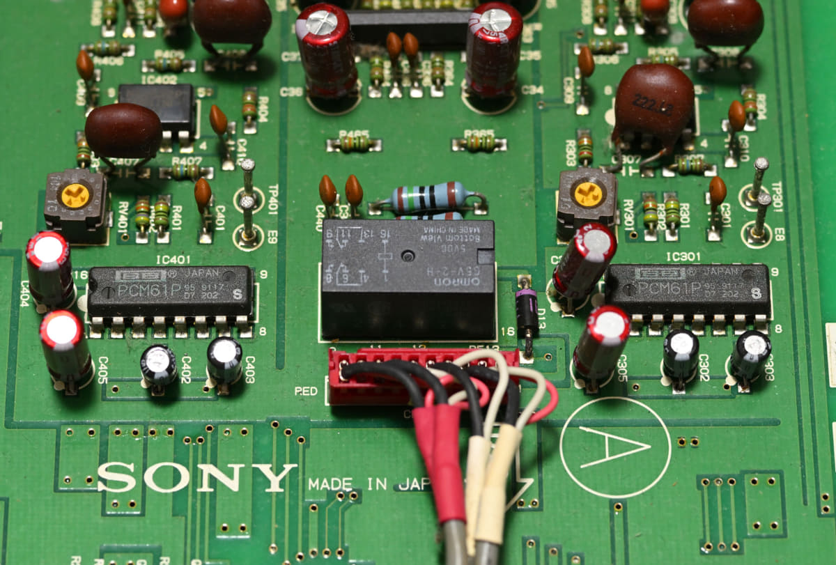 D/AコンバーターチップのPCM61P