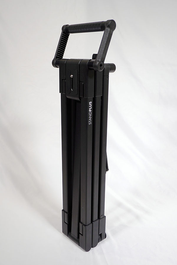 折り畳んだ状態のStandPLUS V3