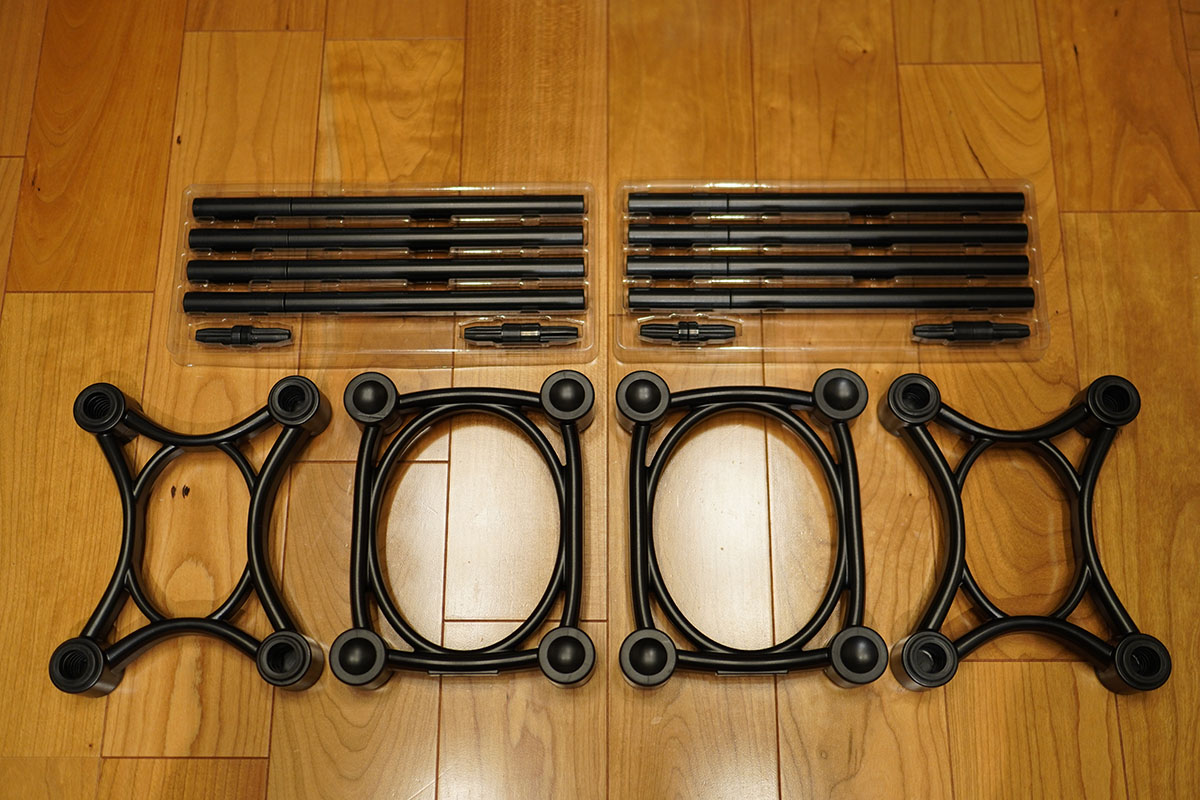 ISO Acousticsの組み立て式スタンド「ISO-155」