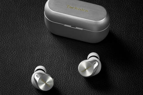 スマホにかざして音楽再生、Technicsレコード風キーホルダー