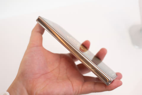 Google、“購入可能な折りたたみスマホで最も薄い”「Pixel 9 Pro Fold