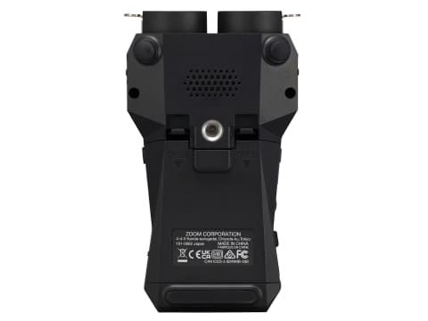 ZOOM、外部入力特化の32bitフロート録音対応ハンディレコーダー。17900
