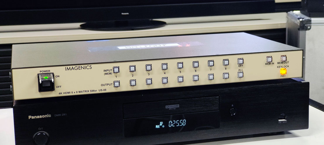 映像のシュートアウトには、信頼性の高いイメージニクス製HDMI分配器「US-88」を使用。HDMIケーブルもイメージニクス「UHP-5」で統一した
