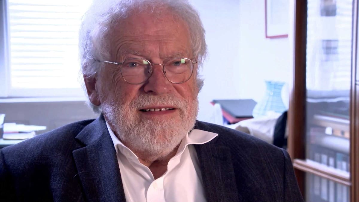 ノーベル物理学賞を受賞しているアントン・ツァイリンガー氏