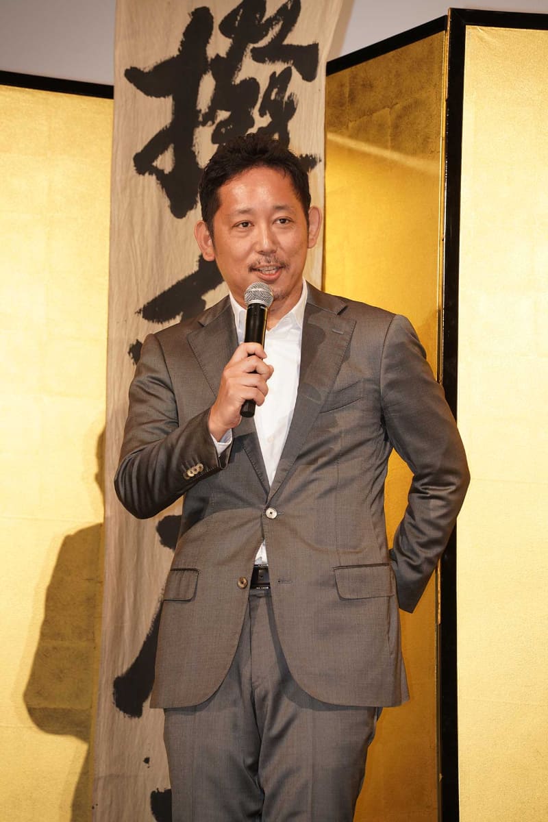 入江悠監督<br><span class="fnt-70">(C) 2016 垣根涼介／新潮社 (C)2025「室町無頼」製作委員会</span>