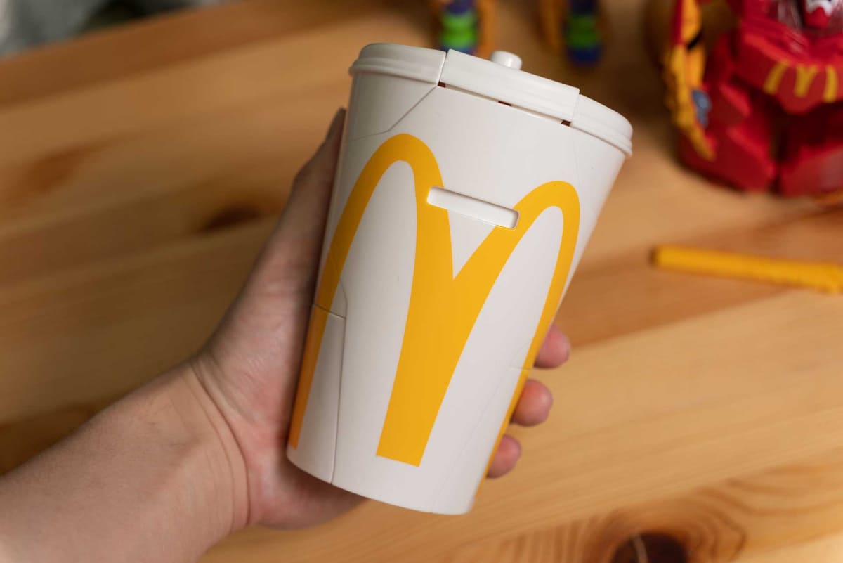 変形前のマックシェイク零号機