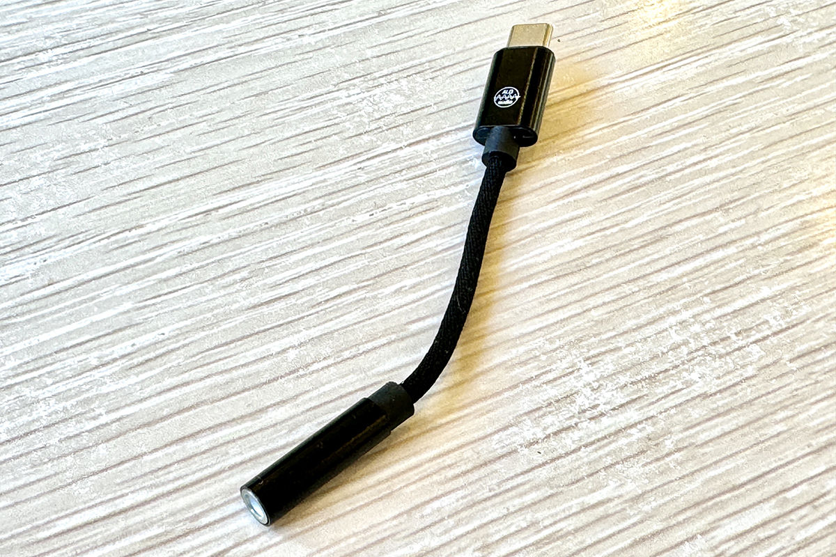 Campfire Audio「Clara」……に、付属していた、USB-Cから3.5mmに変換するアダプターALO「Pilot」