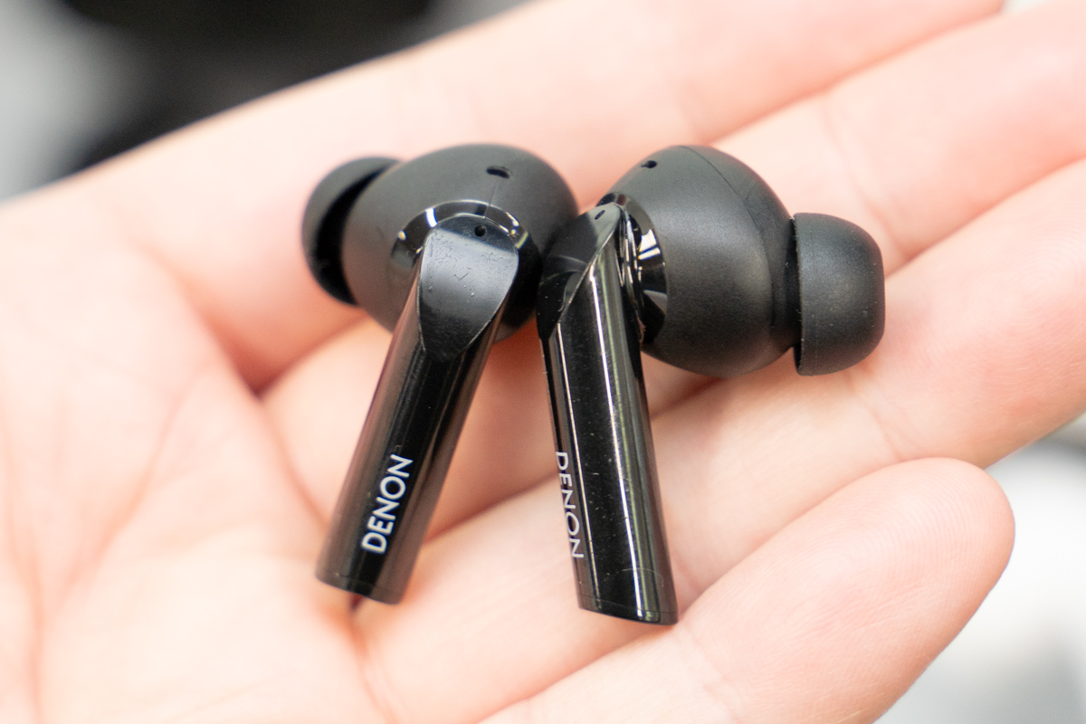 「AH-C840NCW」ブラック