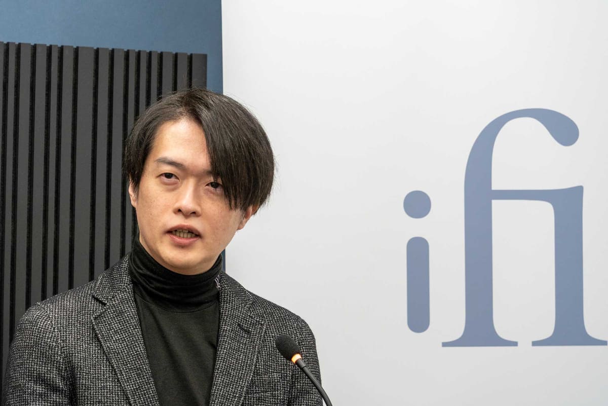 エミライの島幸太郎取締役