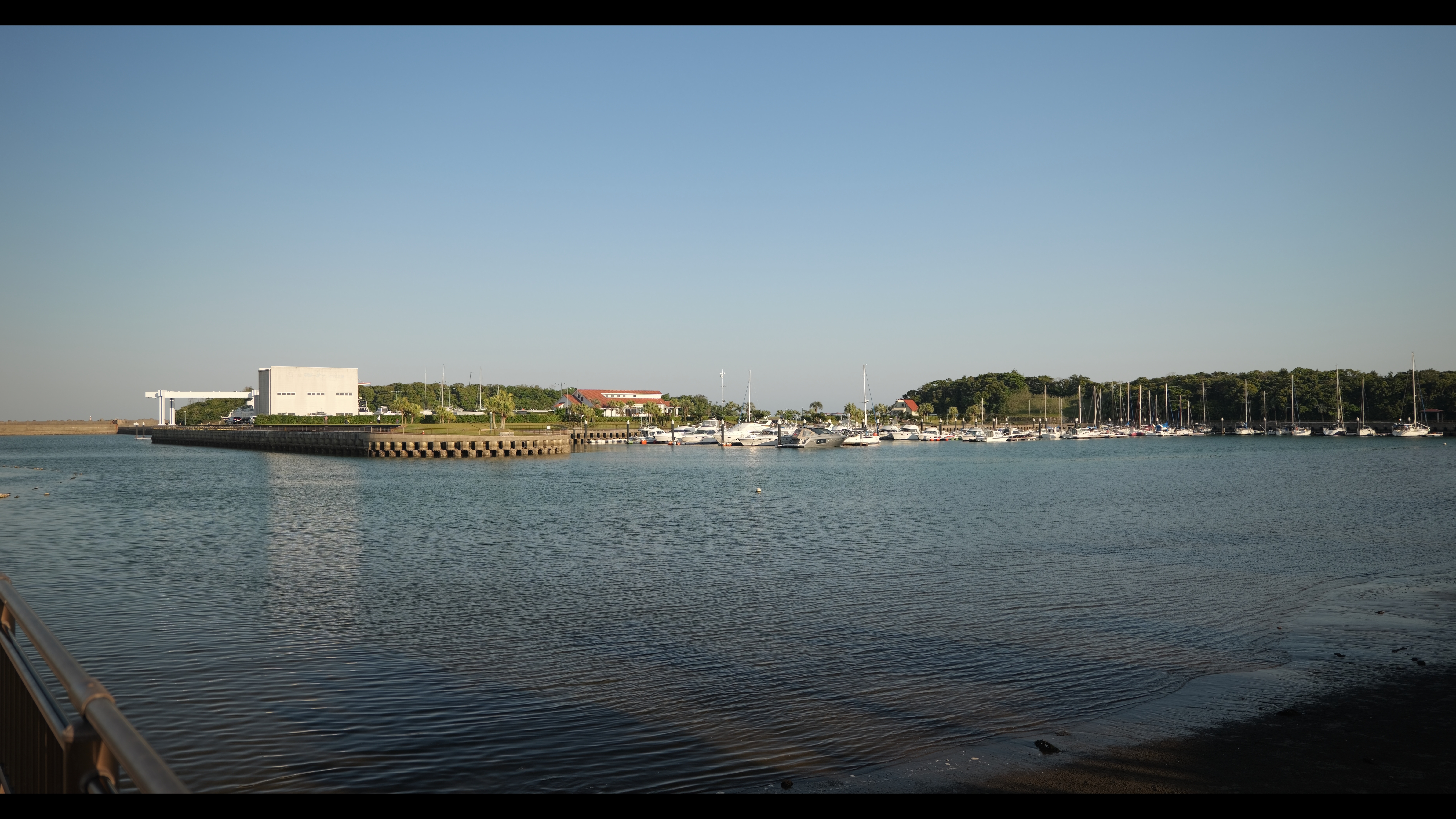 電子手ブレ補正モード:OFF/24mm 設定時実際の画角