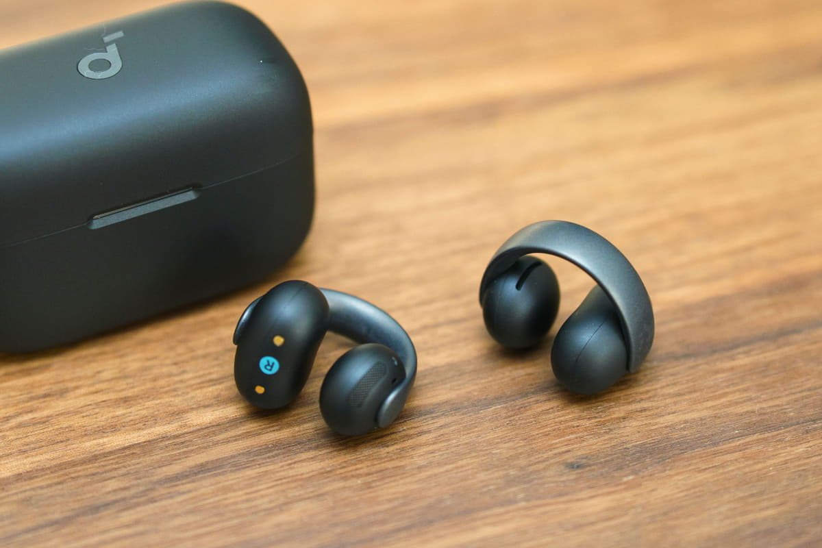 「Soundcore AeroClip」