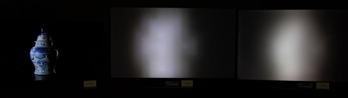 実際の比較写真。写真中央がW95A、右が新しいW95B