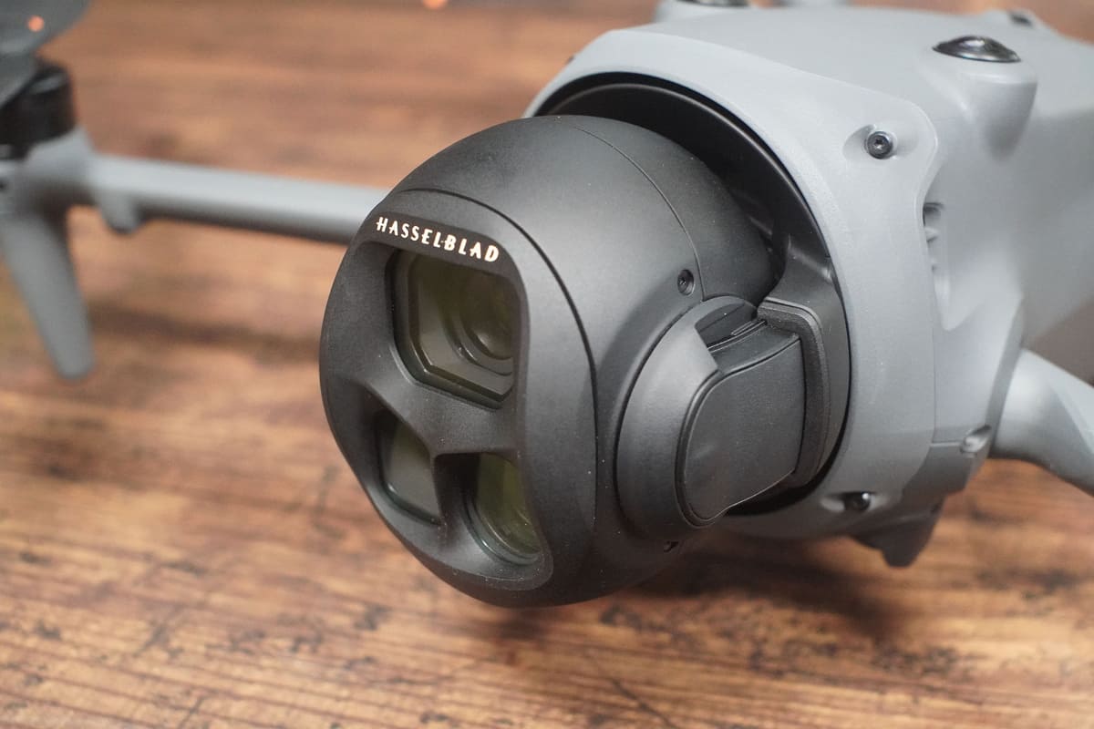 球形のジンバル部