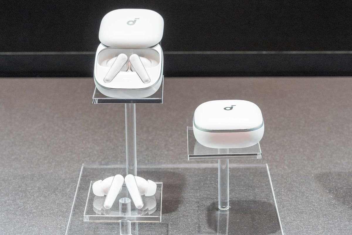 パールホワイト