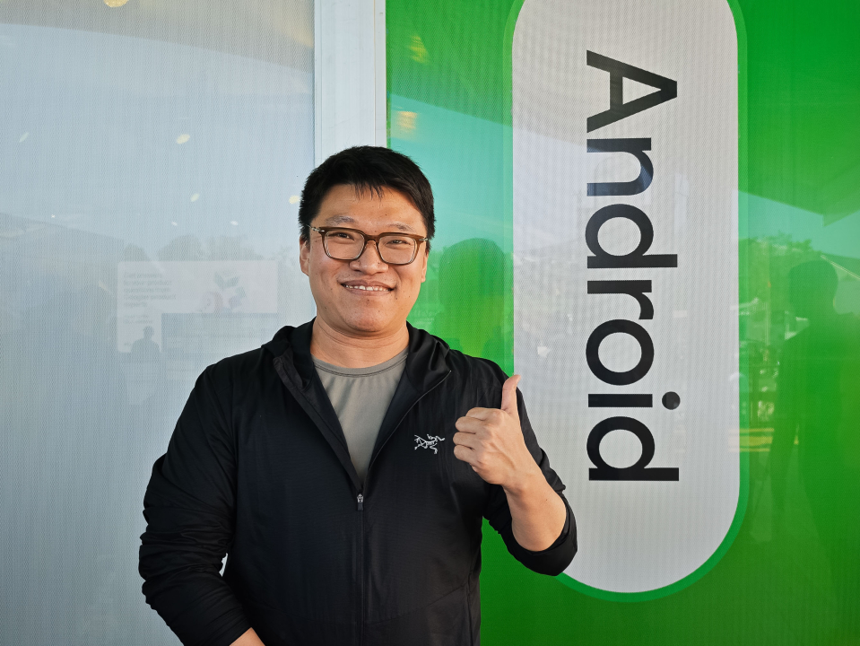 XREALのチー・シューCEO。取材はGoogle I/O 2025会場内で行なわれた