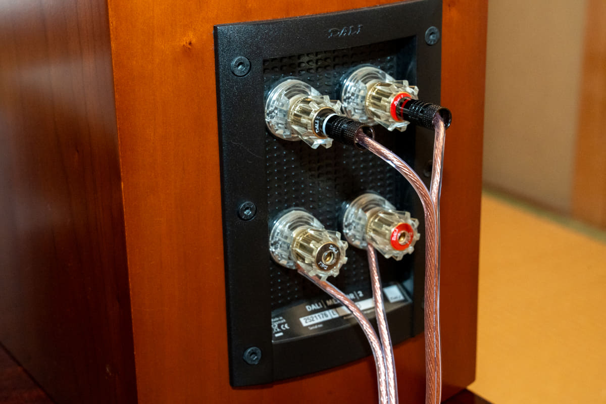 MENTOR 2側もそれぞれケーブルを繫ぐ